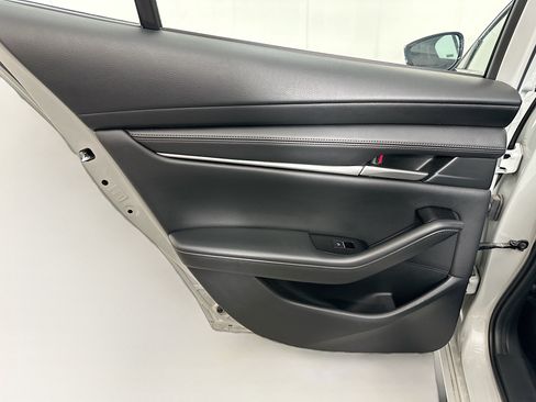 Used 2025 MAZDA MAZDA3 s FWD image 32