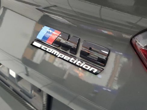 Used 2022 BMW M8 Competition w/ M Carbon Exterior Package AWD/4WD image 6