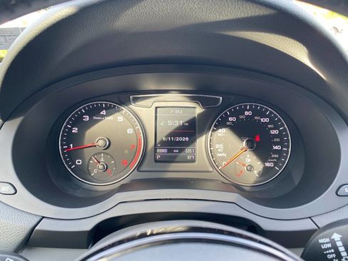 Used 2018 Audi Q3 2.0T Premium Plus w/ Premium Plus Package AWD/4WD image 14