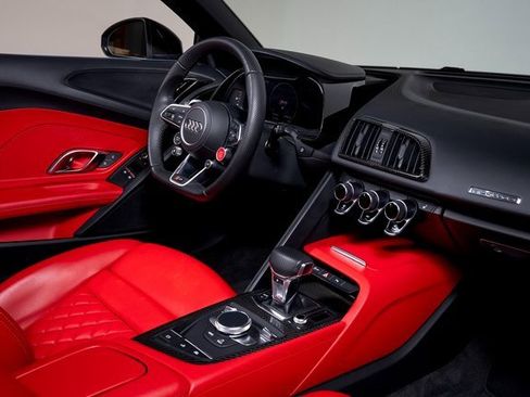 Used 2022 Audi R8 V10 performance image 50