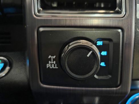 Used 2020 Ford F250 Limited w/ FX4 Off-Road Package image 50