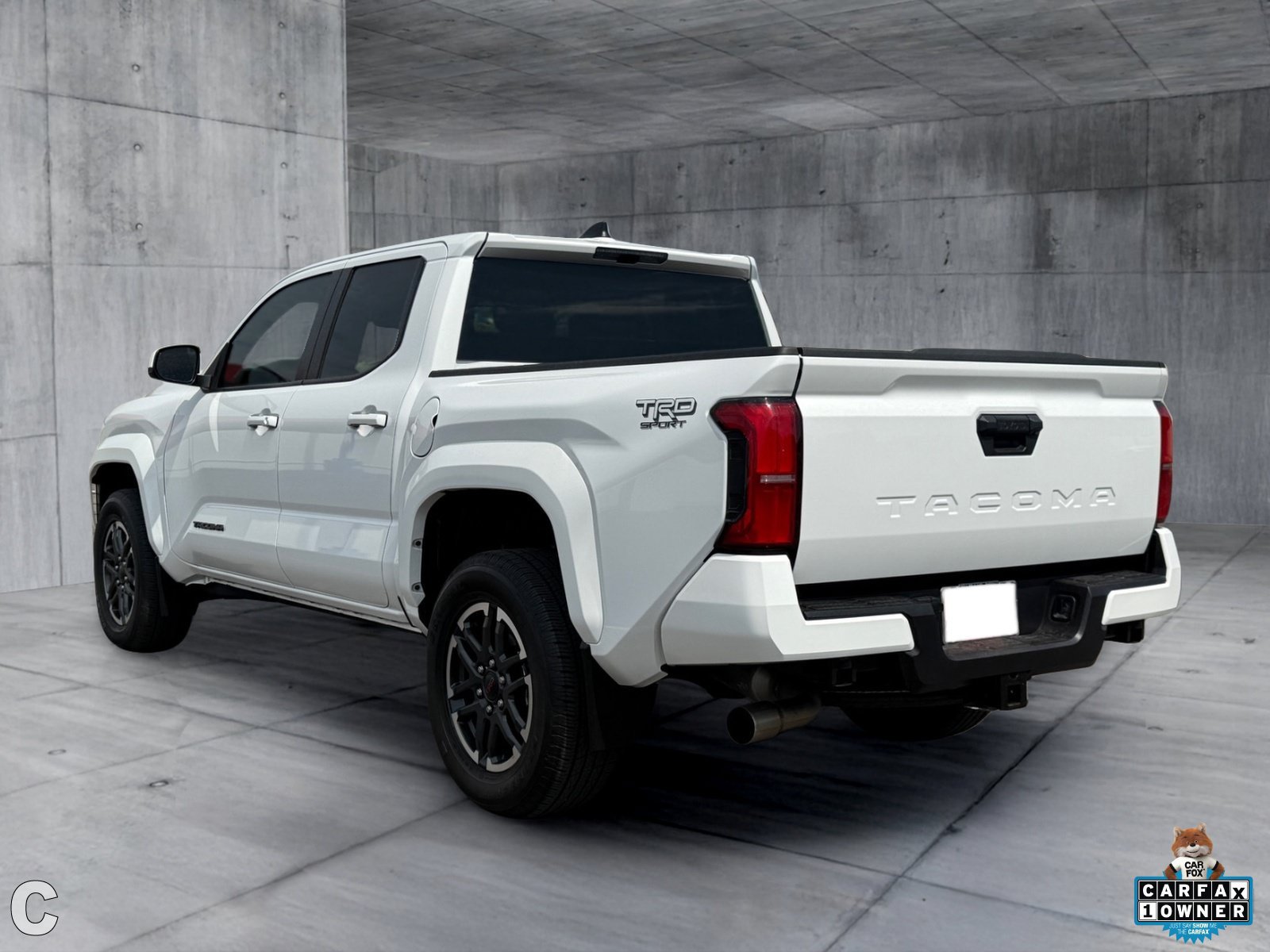 Used 2024 Toyota Tacoma TRD Sport RWD image 4