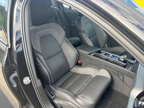Certified 2024 Volvo S60 B5 Plus w/ Climate Package AWD/4WD image 29