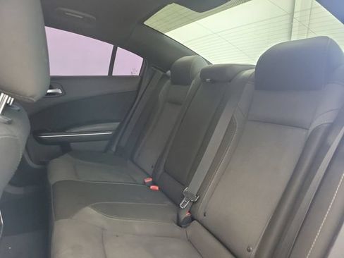 Used 2018 Dodge Charger R/T RWD image 10
