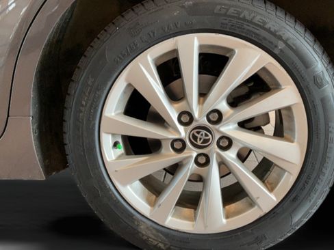 Certified 2023 Toyota Camry LE FWD image 39