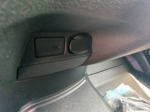 Used 2024 Mercedes-Benz Sprinter 2500 image 8