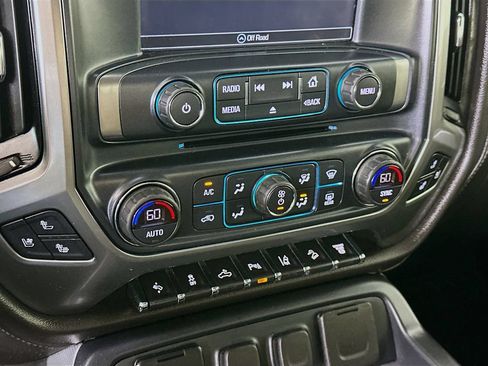 Used 2019 Chevrolet Silverado 2500 LTZ w/ Duramax Plus Package AWD/4WD image 18