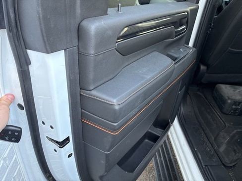 Used 2024 GMC Sierra 3500 AT4 w/ AT4 Premium Plus Package image 28