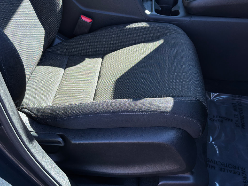 Used 2024 Honda CR-V LX image 11