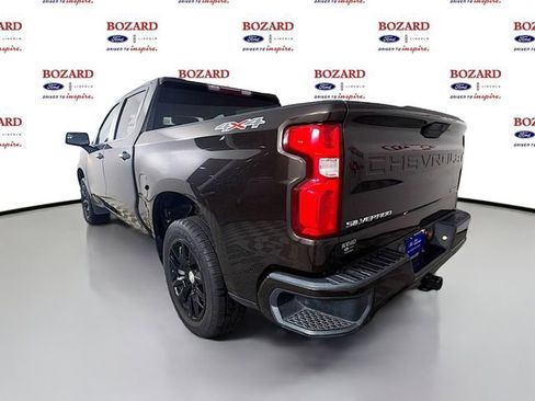 Used 2019 Chevrolet Silverado 1500 Custom w/ Custom Value Package AWD/4WD image 6