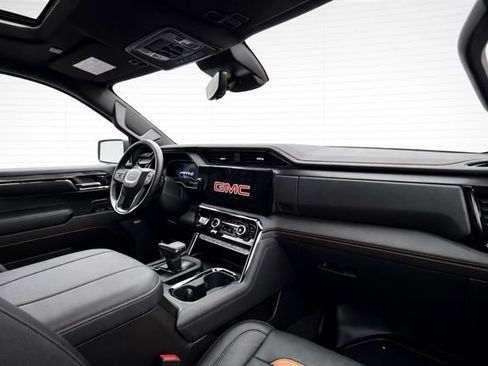 Used 2022 GMC Sierra 1500 AT4 w/ AT4 Premium Package image 18