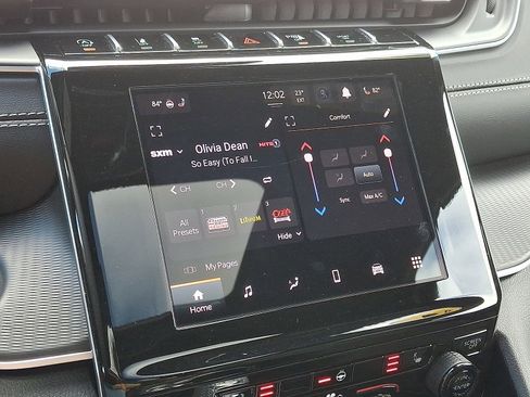 New 2025 Jeep Grand Cherokee L Altitude image 20