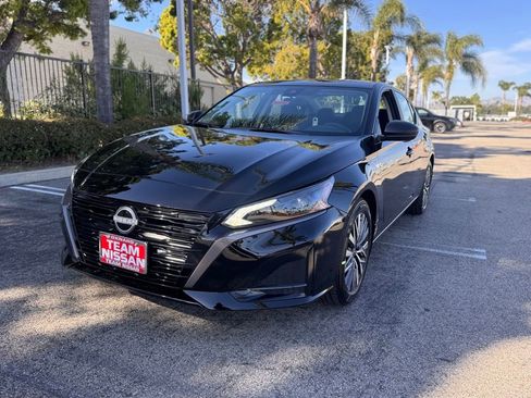 New 2026 Nissan Altima 2.5 SV image 4