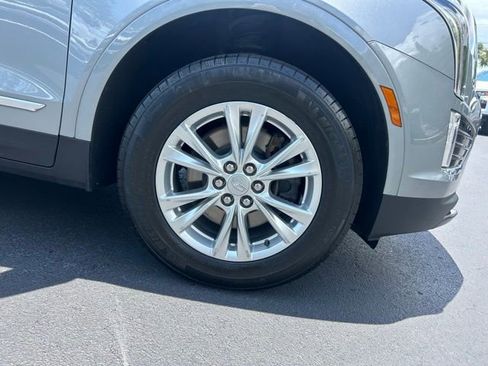 Used 2024 Cadillac XT5 Luxury FWD image 8