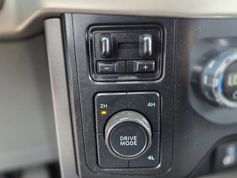 Used 2021 Ford F150 XLT w/ Equipment Group 301A Mid image 31