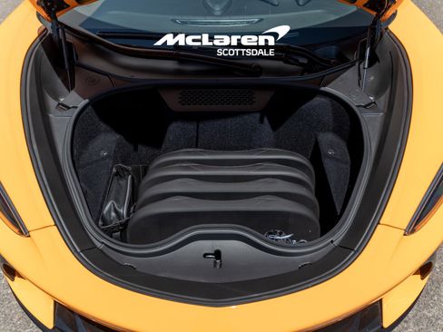Used 2025 McLaren GTS RWD image 30