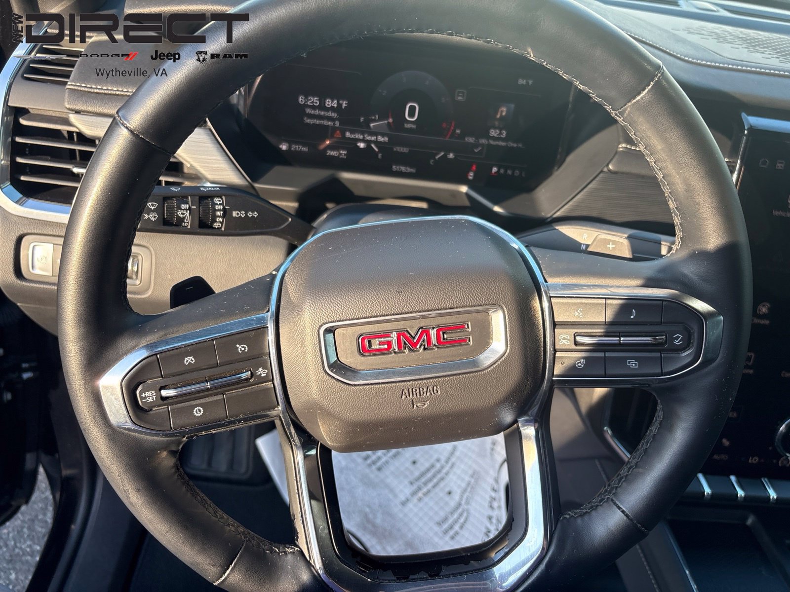 Used 2024 GMC Acadia Elevation AWD/4WD image 15