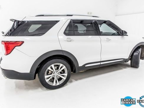 Used 2020 Ford Explorer Platinum w/ Premium Technology Package image 6