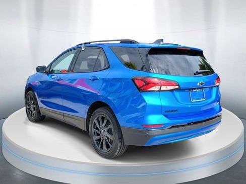 Used 2024 Chevrolet Equinox RS FWD image 3
