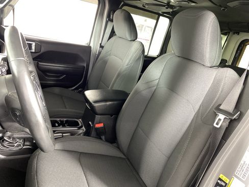 Used 2022 Jeep Wrangler Unlimited Sport image 18