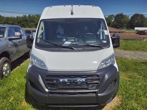 New 2024 RAM ProMaster 1500 w/ Cold Weather Group image 9