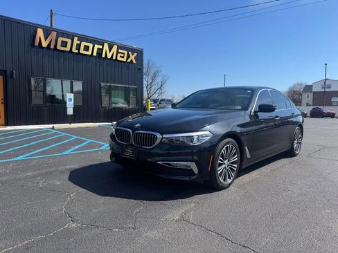 Used 2017 BMW 530i xDrive 530i xDrive Sedan 4D image 1