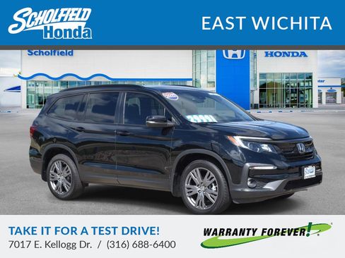Used 2022 Honda Pilot Sport image 1