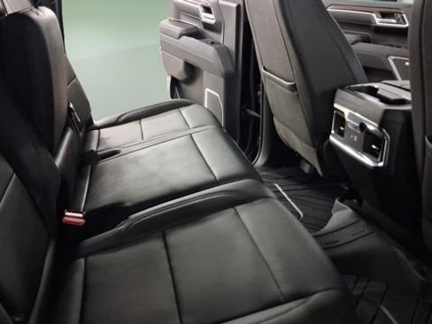 Used 2025 Chevrolet Silverado 1500 LTZ w/ Z71 Off-Road Package AWD/4WD image 17