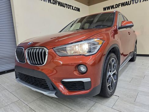 Used 2018 BMW X1 sDrive28i w/ Convenience Package FWD image 2