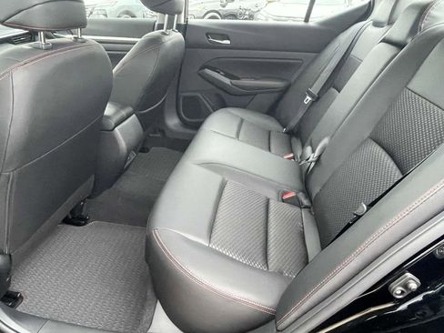 New 2025 Nissan Altima 2.5 SR image 11