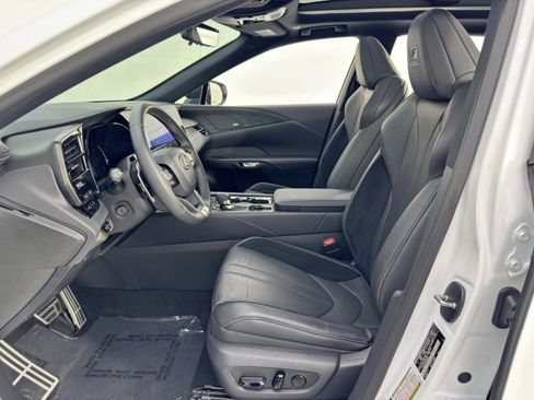 Used 2023 Lexus RX 500h F Sport w/ Cold Area Package image 17