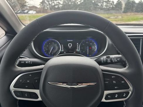 New 2026 Chrysler Voyager LX FWD image 22
