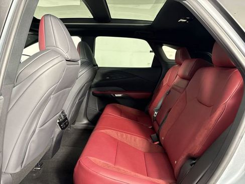Used 2025 Lexus RX 500h F Sport image 24