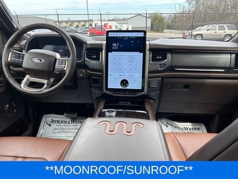 Certified 2024 Ford Expedition King Ranch image 12