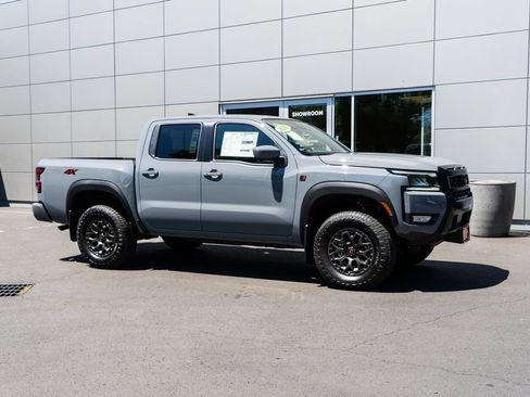 New 2026 Nissan Frontier PRO-4X w/ Pro-4x Convenience Package AWD/4WD image 30