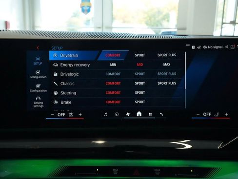 New 2026 BMW M5 w/ Executive Package image 11