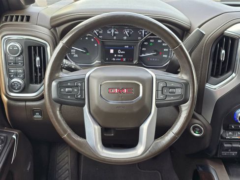 Used 2021 GMC Sierra 1500 SLT w/ SLT Premium Plus Package AWD/4WD image 7
