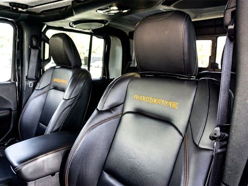 Used 2021 Jeep Gladiator Mojave image 13