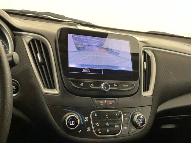 Used 2023 Chevrolet Malibu LT w/ Driver Confidence Package FWD image 19