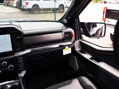 Used 2025 Ford F150 Raptor AWD/4WD image 11