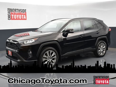 Used 2019 Toyota RAV4 XLE Premium image 1