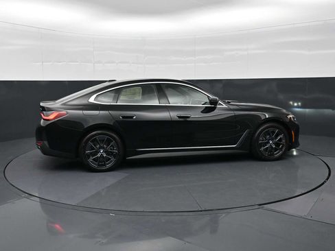 New 2026 BMW i4 eDrive40 w/ Premium Package RWD image 4