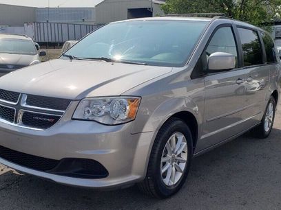 Used 2016 Dodge Grand Caravan SXT