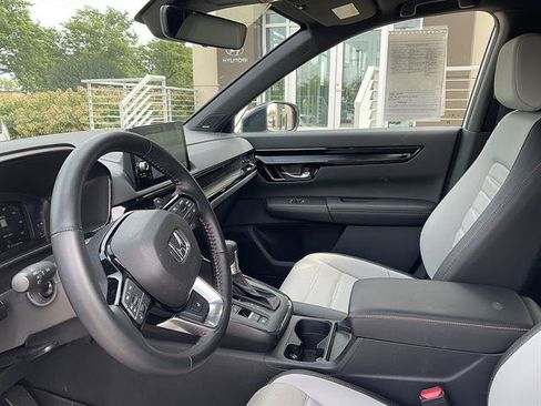 Used 2026 Honda CR-V Sport Touring image 2