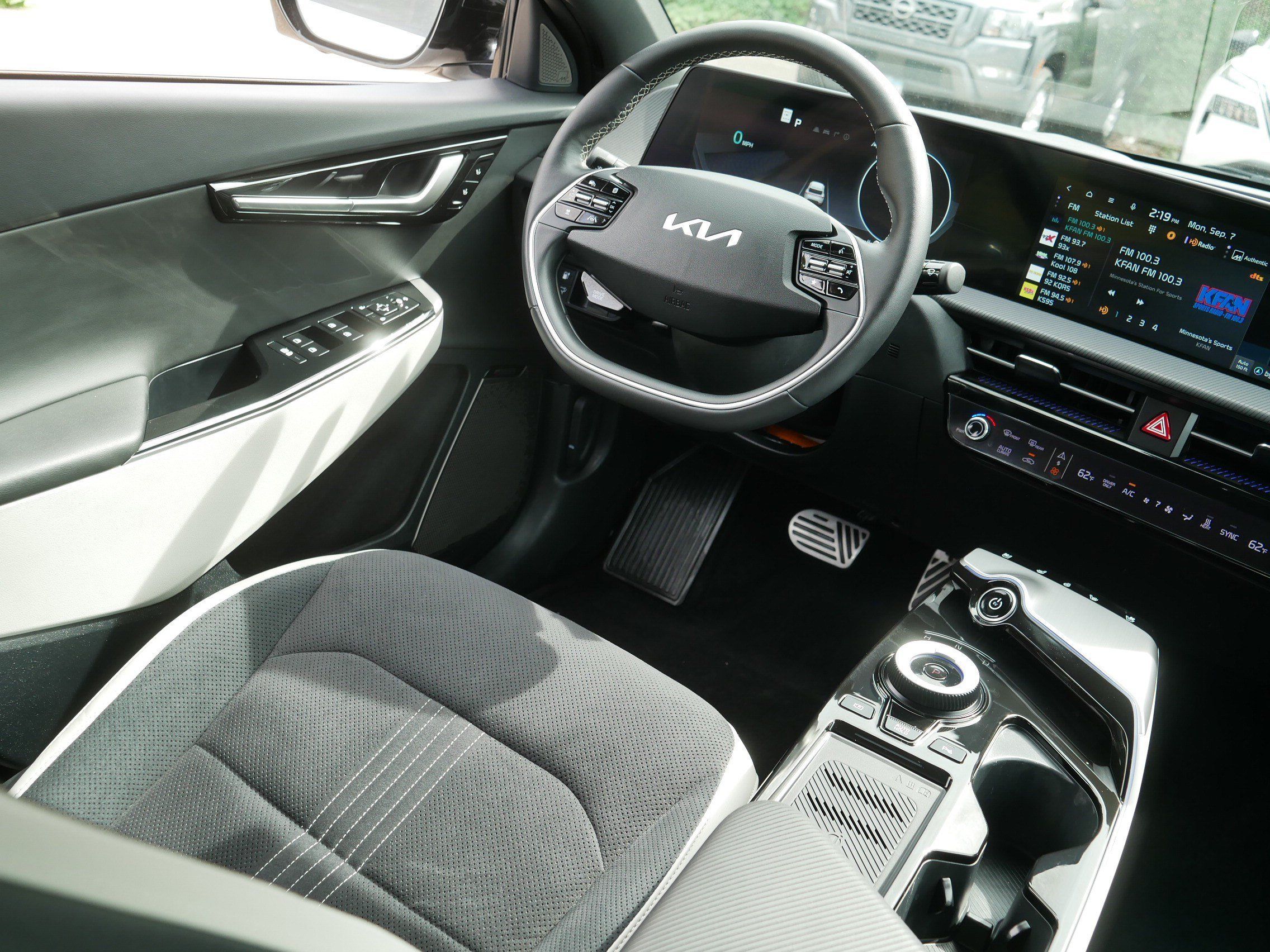 Certified 2023 Kia EV6 GT-Line w/ GT-Line Suede Seat Package AWD/4WD image 9