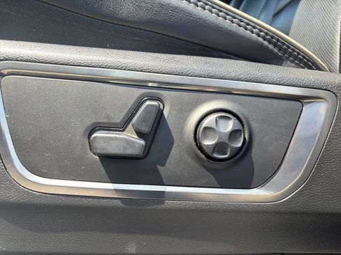 Used 2020 RAM 1500 Limited RWD image 31