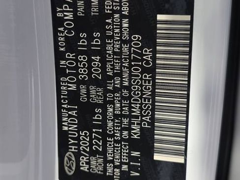 New 2025 Hyundai Elantra Sport image 35