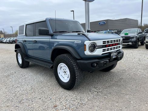 Used 2025 Ford Bronco Heritage Edition image 1