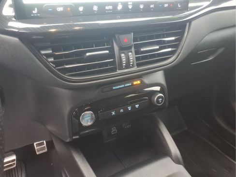 Used 2024 Ford Escape ST-Line w/ Tech Pack #1 image 18