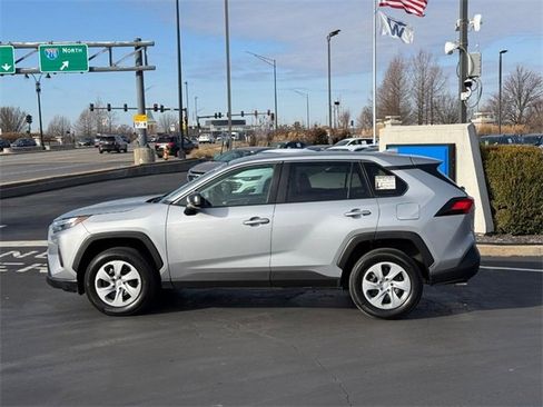 Used 2024 Toyota RAV4 LE image 2